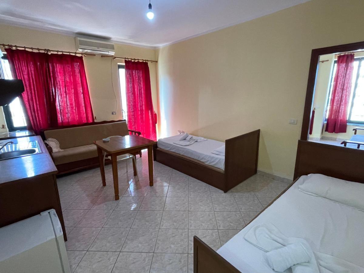 Sanremo Hotel Restorant Škalngur Екстериор снимка