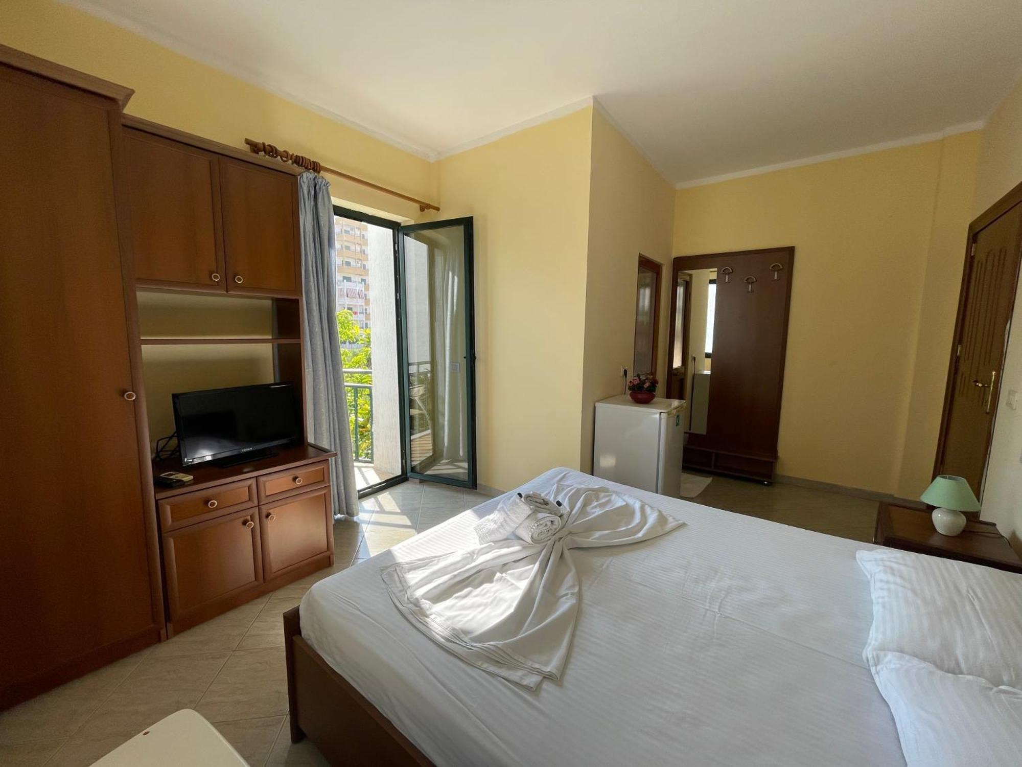 Sanremo Hotel Restorant Škalngur Екстериор снимка
