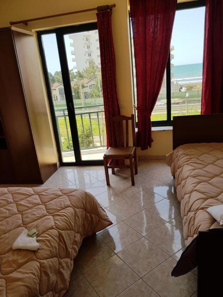 Sanremo Hotel Restorant Škalngur Екстериор снимка